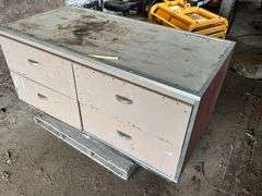 4-drawer cabinet