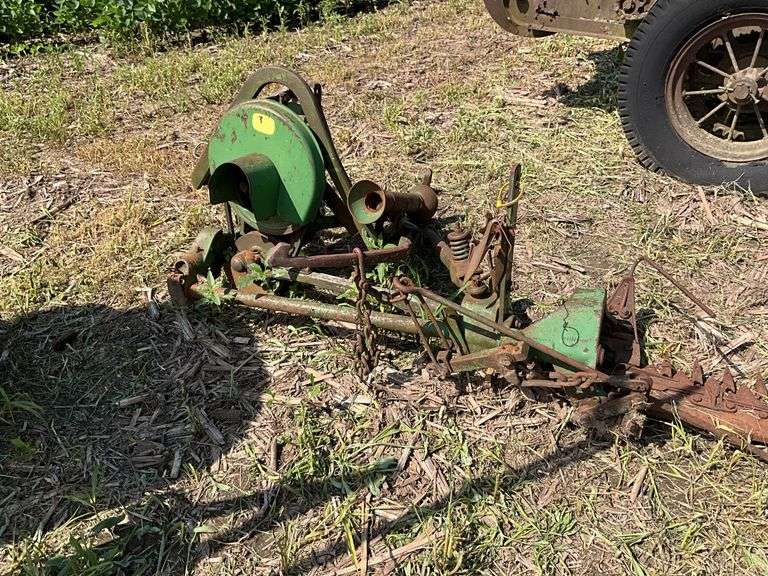 JD 39 mounted sickle mower, 3 pt