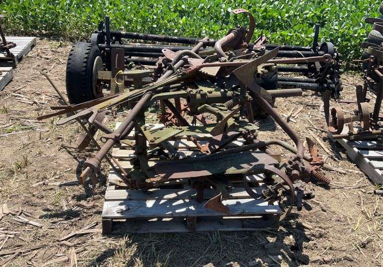 Pallet of John Deere H mounted cultivator, 2 row