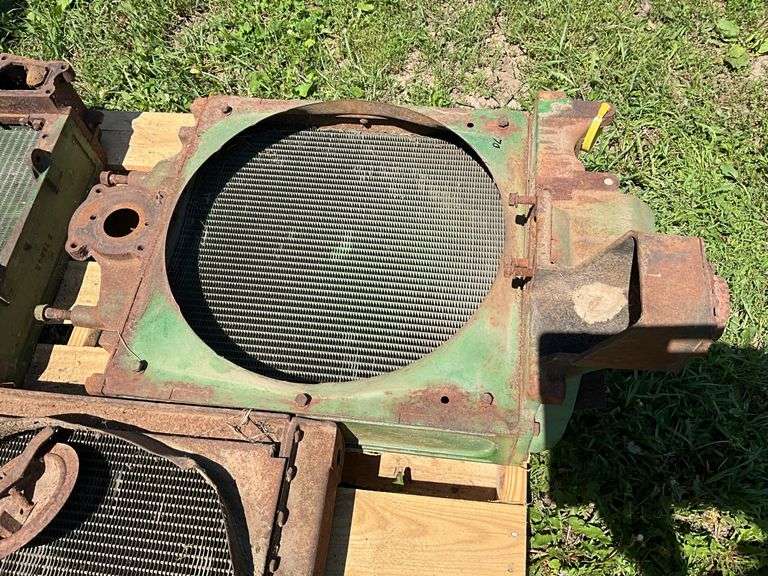 John Deere radiator off 70 tractor