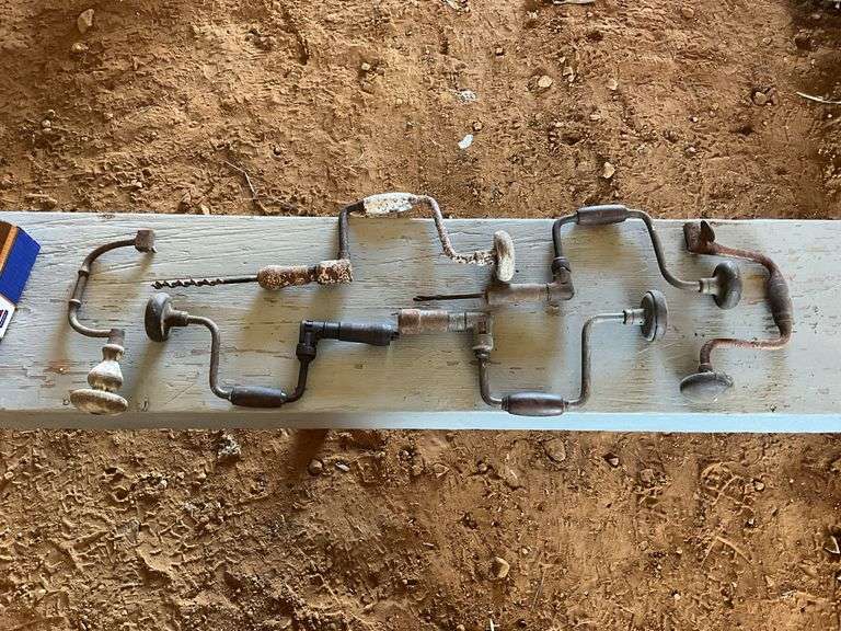 Flat of bit braces