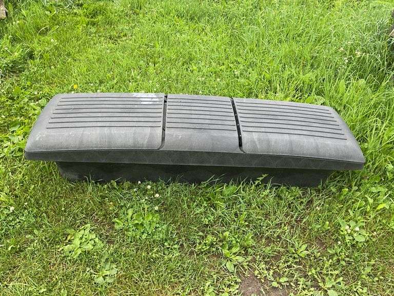 Delta plastic truck toolbox