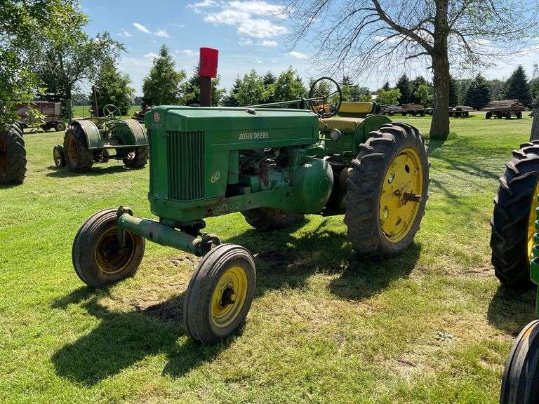 John Deere 60 Tractor, WF, Gas, Fenders, 13.6x38” Tires, 3pt., PTO, 1 Hyd.,
