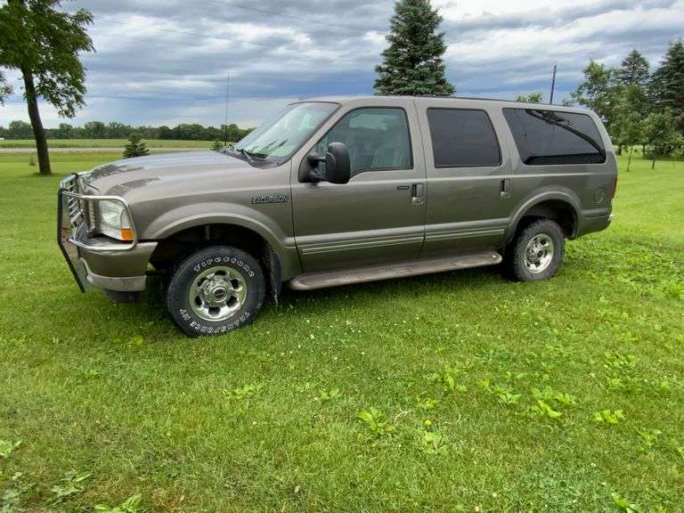 ** 2003 Ford Excursion Limited, 1-ton, 179,000 Miles, 7.3 Diesel, 4x4, One 