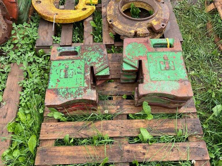 (10) IH Suitcase weights, green

**Times the Money**
