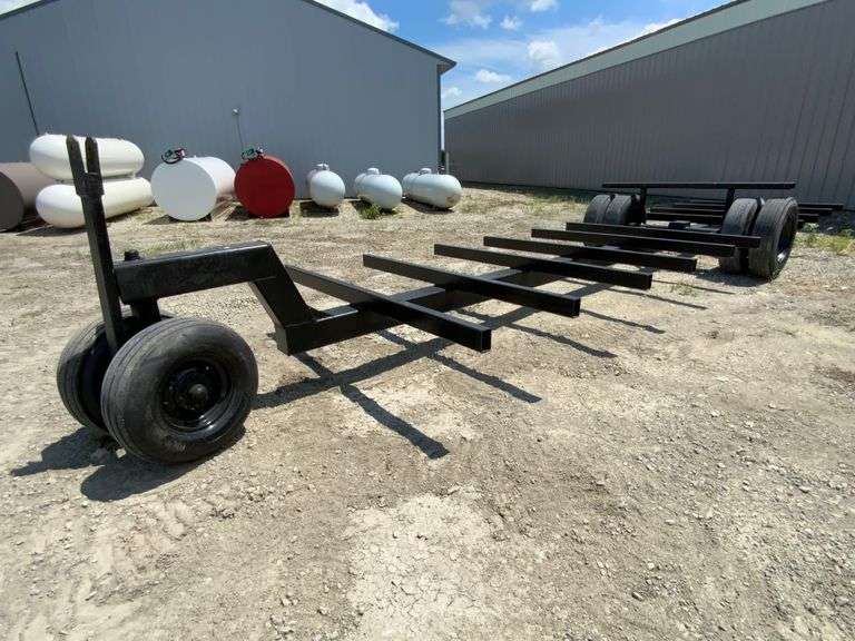 10-14 Bale trailer with front dolly wheel