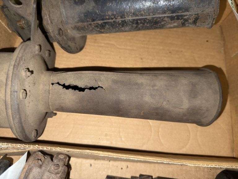 Mountable Horn for Vintage Automobiles