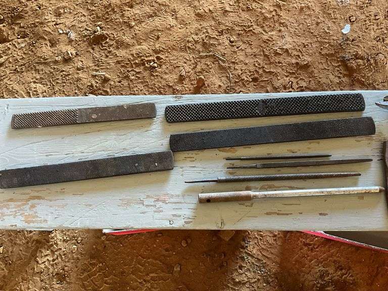2 Flat of files, wire brushes, tin snips