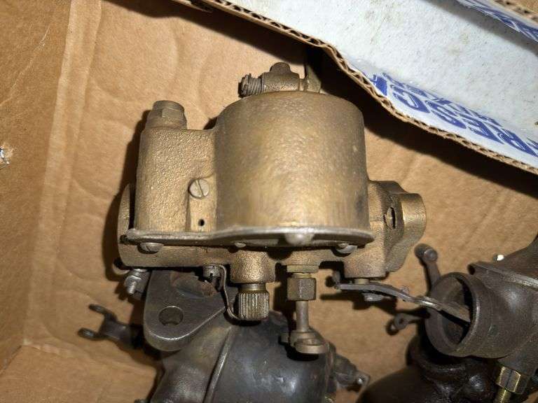 Carburetors for Vintage Automobiles