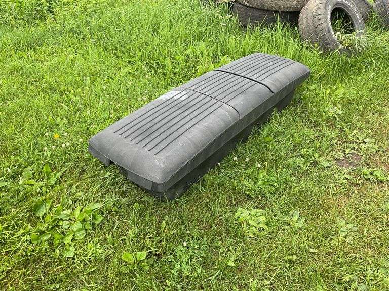 Delta plastic truck toolbox