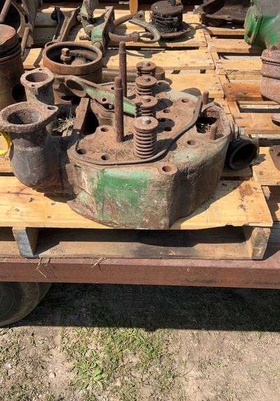 John Deere A block, head, connecting rods, piston, oil pump, clutch brake a
