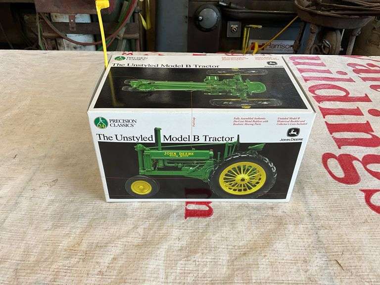 Ertl 1/16 precision classic unstyled model B