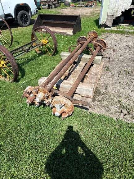 (3) trailer house axles