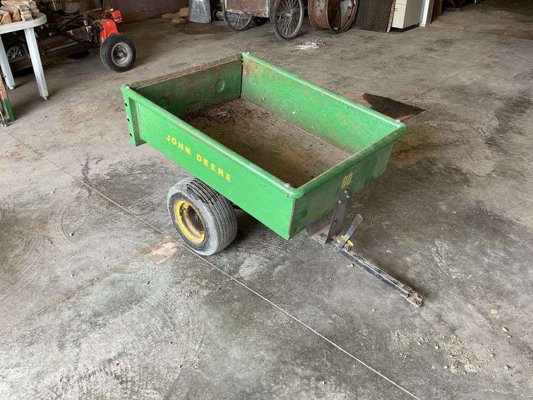 John Deere 80 Dump Cart