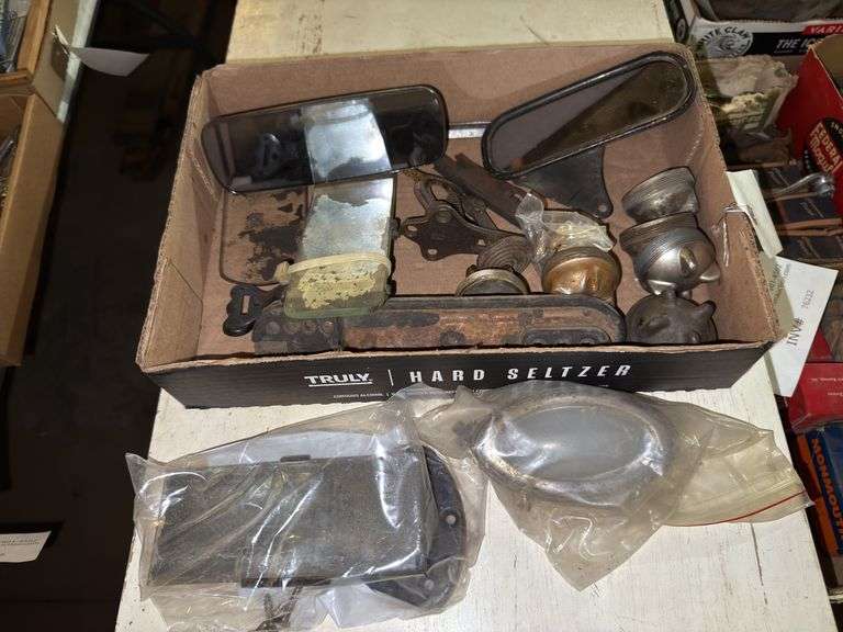 Mirrors, Caps, Pedals for Vintage Automobiles