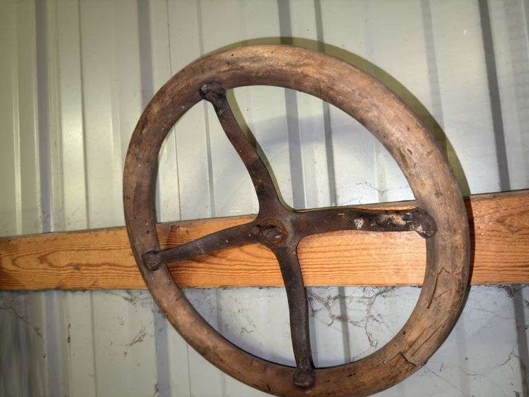Wooden Steering Wheel, Steel Steering Wheel for Vintage Automobiles