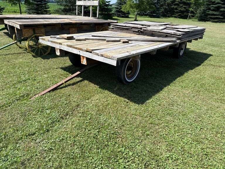 18ft x 8ft Hay rack on JD running gear