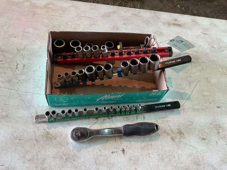 Assorted Sockets (1/2” and 1/4” Drive, 1/2” Ratchet)