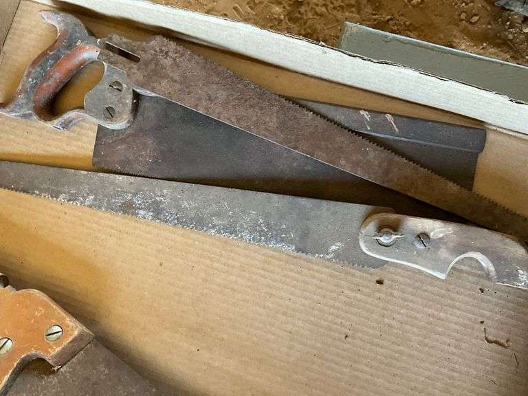 Flat of hand saws