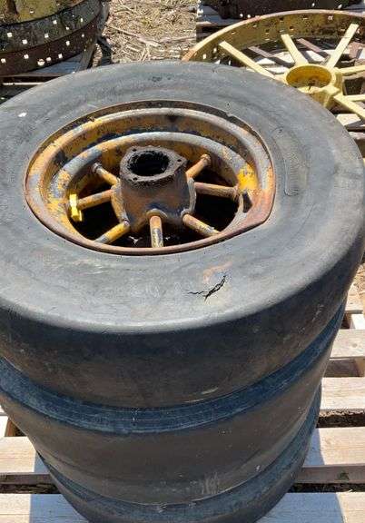 (4) Contractor packing wheels on rims, 7.50-15