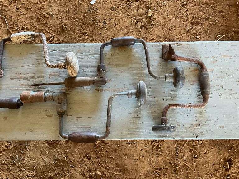 Flat of bit braces