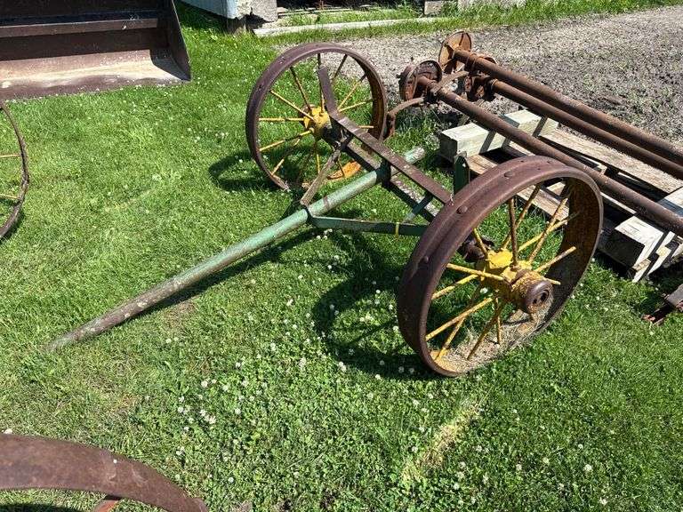 Back axle off steel wheel JD wagon