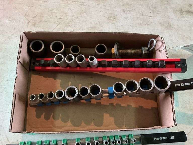 Assorted Sockets (1/2” and 1/4” Drive, 1/2” Ratchet)