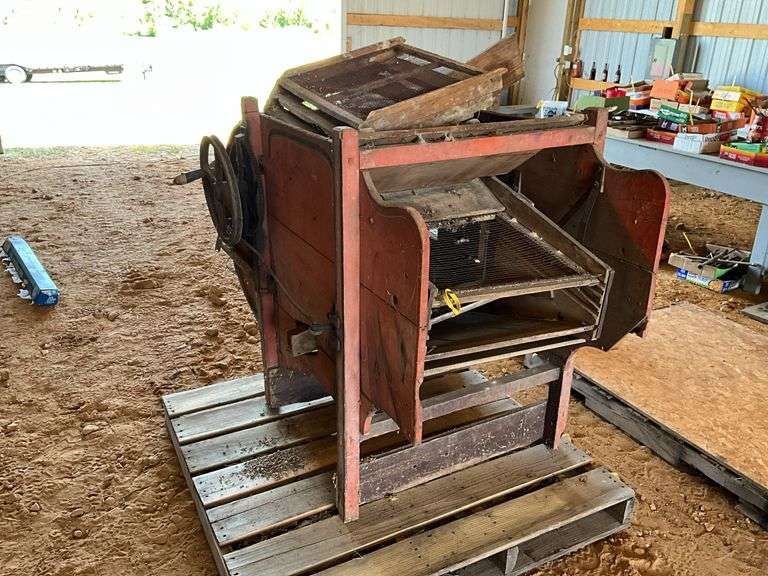 Western chief wood fanning mill