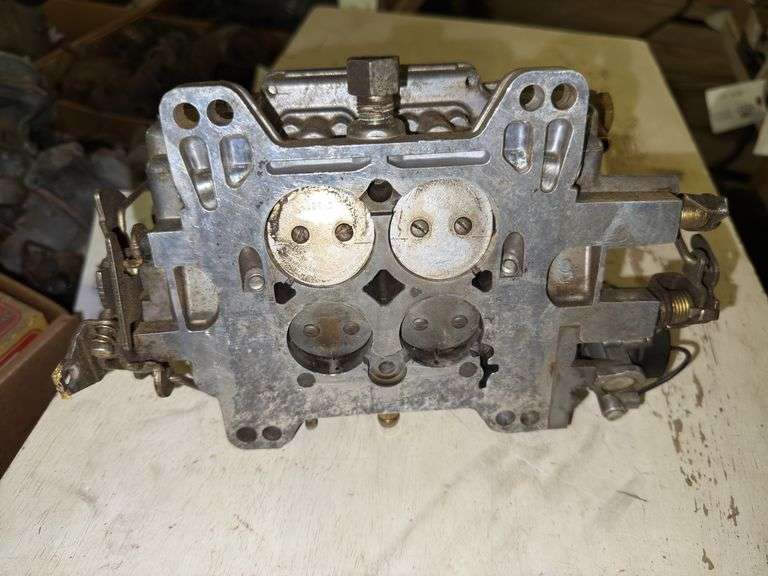 Edelbrock 4 Barrel Carburetor