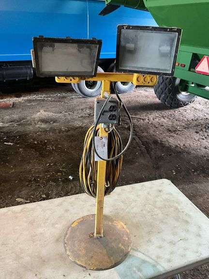 Double Work Light on Stand