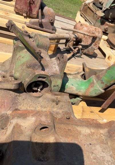 John Deere B block, head, water pipes, power troll block, air intake