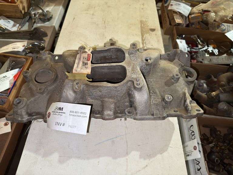 Edelbrock Aluminum 4 Barrel Intake for Chevy Small Block