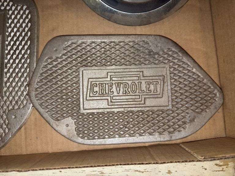 Chevy Wheel Center, Chevy Aluminum Running Board Treads