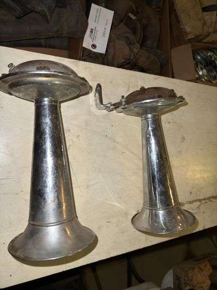 Mountable Horns for Automobiles