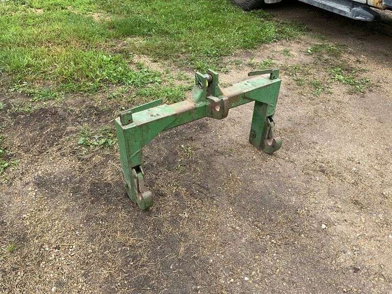 JD 3-point quick hitch