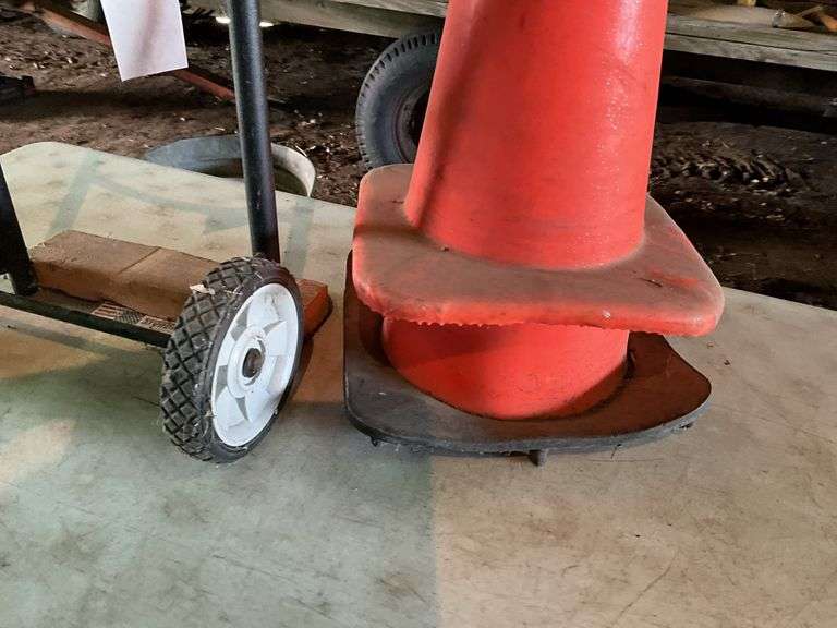 Milwaukee Dooley Cart, Saftey Cones