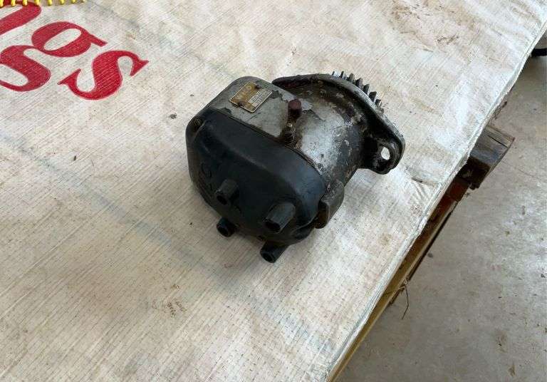 Wico 4 cylinder magneto