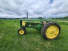 1956 John Deere 520 Tractor, NF, Power Steering, 2 Hyds., PTO, Runs & drive
