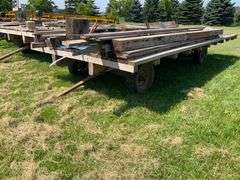 20ft x 8 1/2ft hay rack on JD running gear