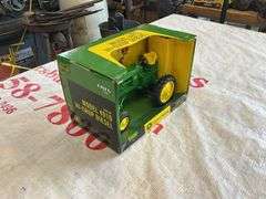 Ertl 1/16 John Deere 4010 Hi- crop diesel tractor