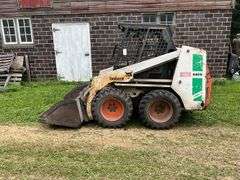 Melrose Bobcat Skid Loader, Model 642B, Gas Engine, 60” Bucket, Aux. Hydrau