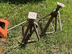 Pair of jack stands