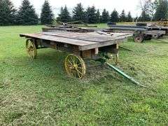 12ft x 6ft Hay rack on steel wheel running gear