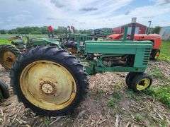 1944 John Deere B Tractor, NF, War Time, Free; runs/needs carb work; 12x38 