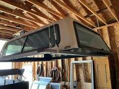 ** 2002 Ford F-350, 7.3 Diesel, Lariat, 4 Door, Dually, 83,000 Miles, B&W 5