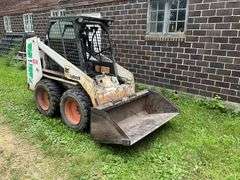 Melrose Bobcat Skid Loader, Model 642B, Gas Engine, 60” Bucket, Aux. Hydrau