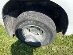 ** 2002 Ford F-350, 7.3 Diesel, Lariat, 4 Door, Dually, 83,000 Miles, B&W 5