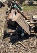 JD parts off A :  hood, fuel tank, side shields, shutter & exhaust pipes