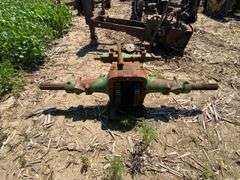 John Deere G tractor; rear end housing & axles, no serial number