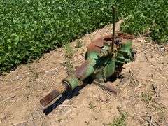 John Deere G tractor; rear end housing & axles, no serial number